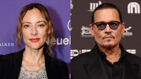 ASSAULT VIDEO Johnny Depp sticks finger in Lola Glaudini face