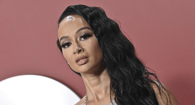 VIDEO 40 year old woman Draya Michele got knocked up by 22 year old