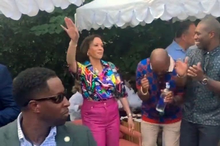 VIDEO Kamala Harris stops dancing and clapping to protest song
