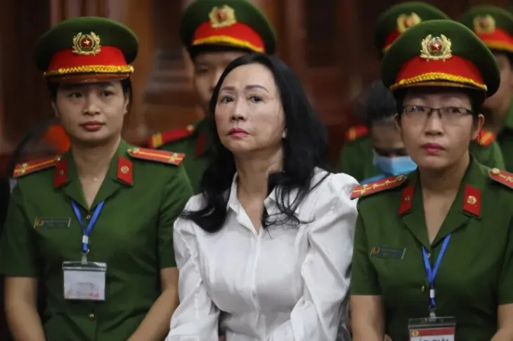 HOT Vietnamese female billionaire Truong My Lan stole 44B as