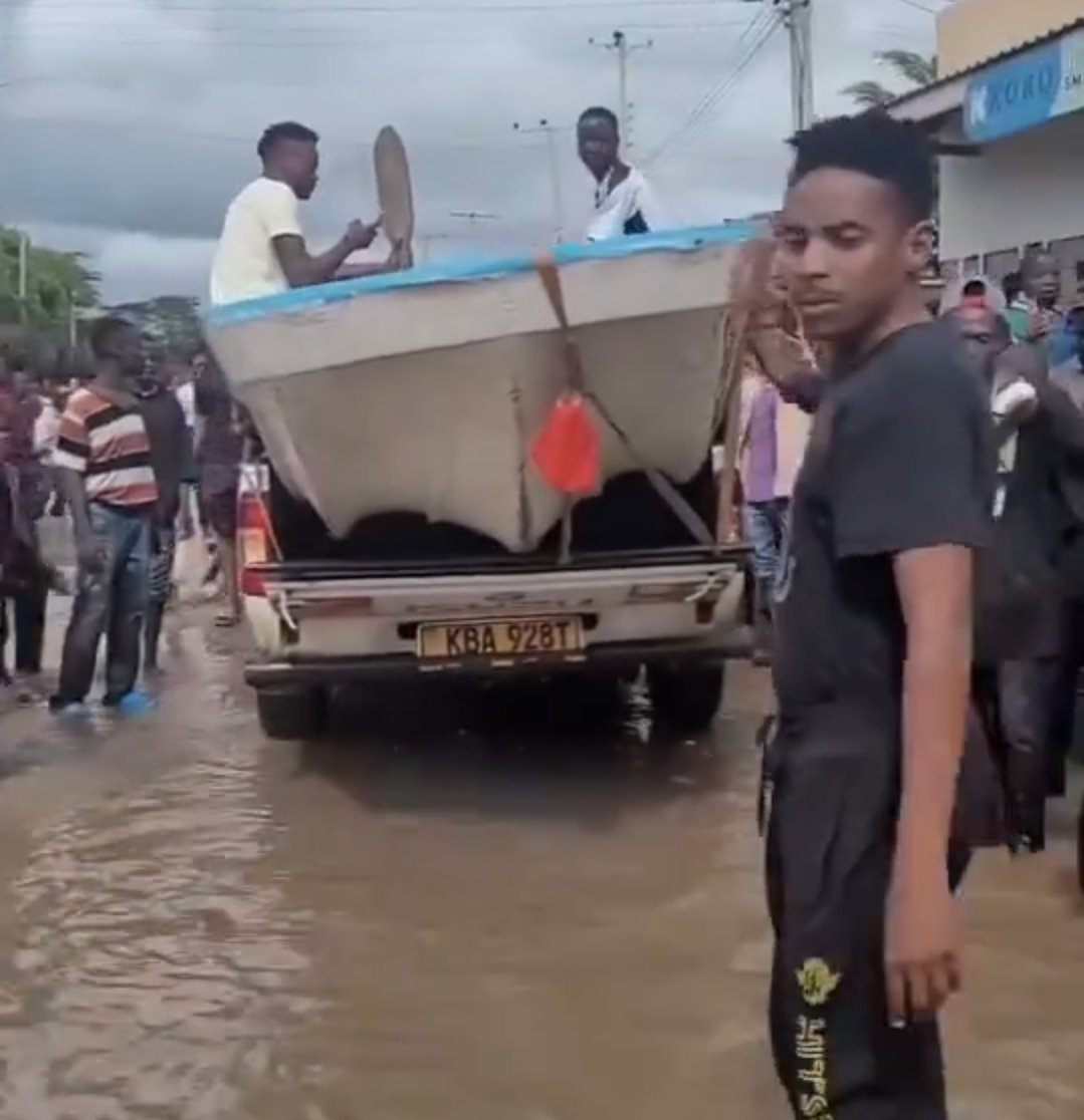 VIDEO Eric Omondi rescued stranded Nairobi residents in the slum