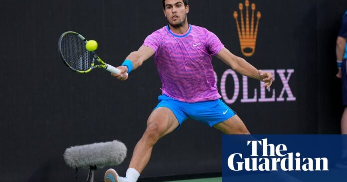 Carlos Alcaraz rallies from slow start to beat Jannik Sinner and roll into Indian Wells final